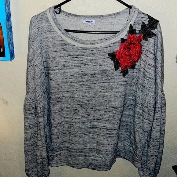 Splendid - Verdi Rose Applique Sweatshirt size medium. SOLD OUT on their website - Picture 1 of 4